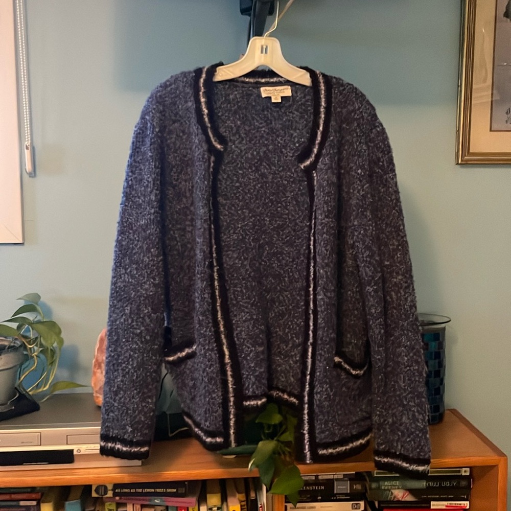 Norm Thompson open front boucle cardigan